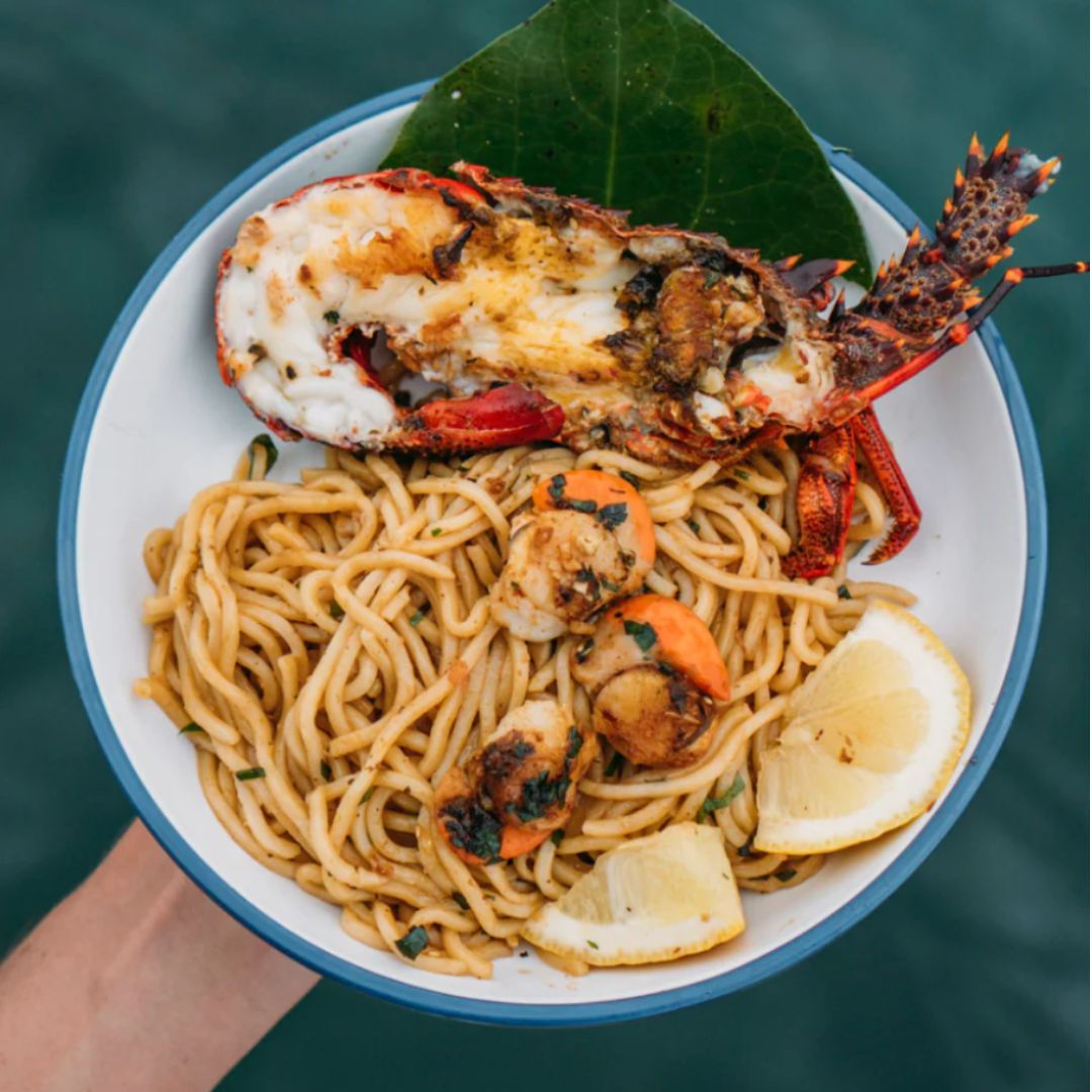 COBB Crayfish & Scallop Stir Fry Garlic Noodles