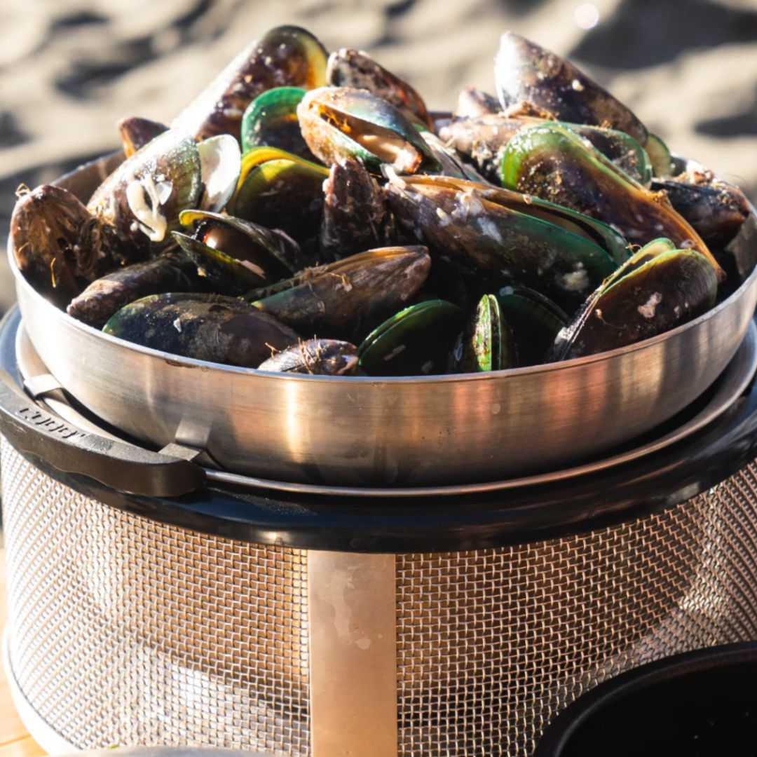 COBB Mussels with Cream & White Wine Sauce