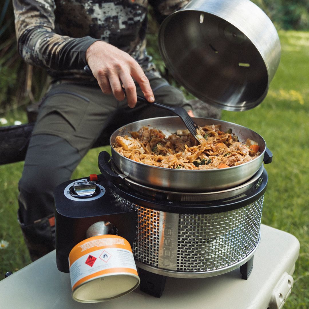 COBB Grill Gas Bundle with Free Pizza Stone