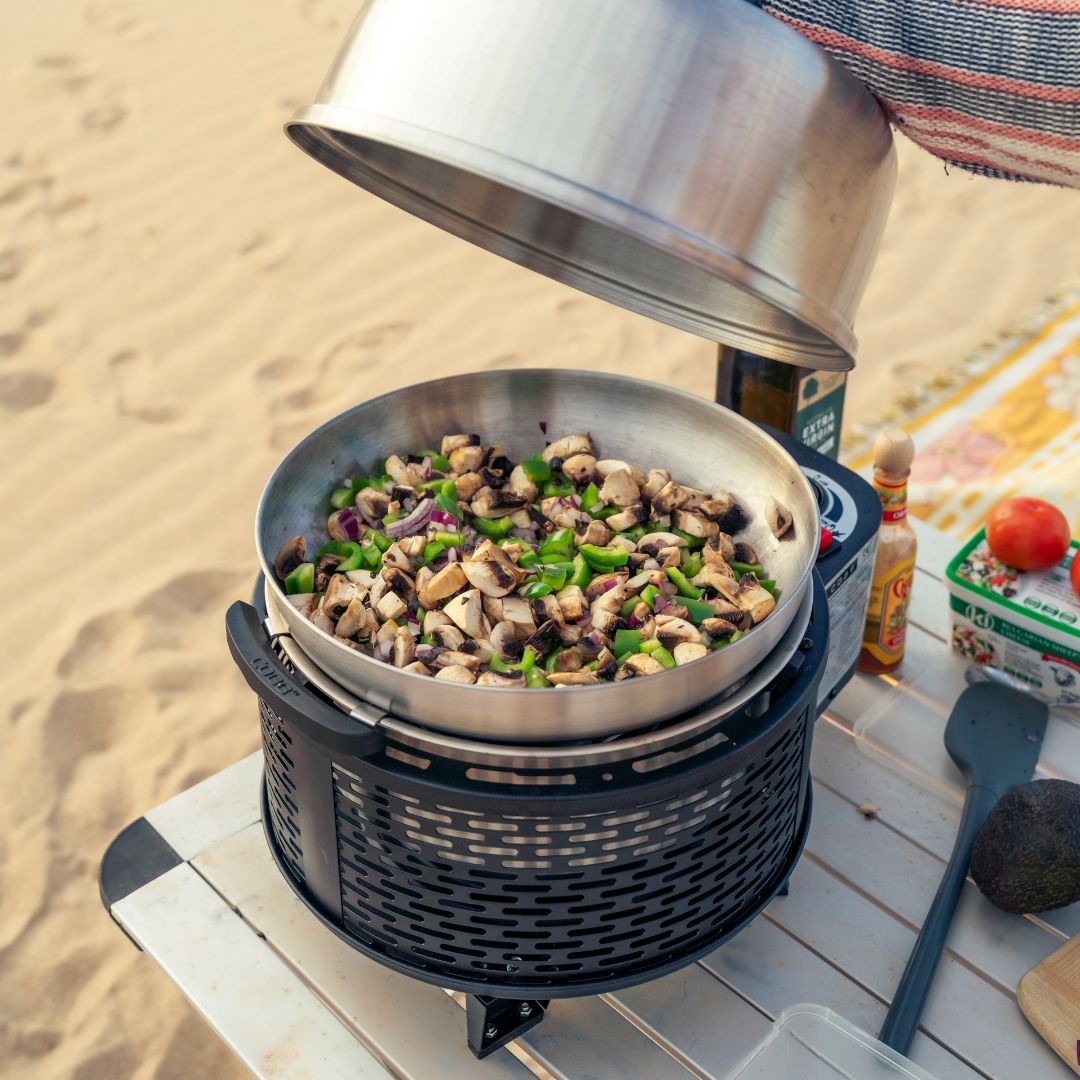 COBB Black Gas cooking with the wok